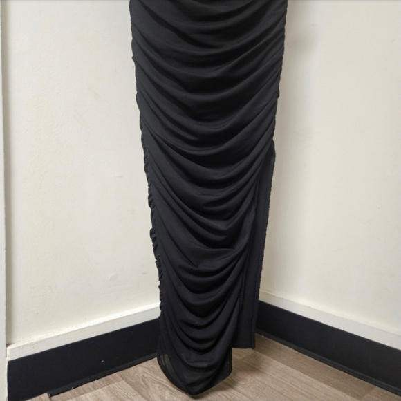 ELLIATT LORI PLUNGE NECK RUCHED SHEATH FORMAL DRESS WOMEN'S SIZE SMALL - Picture 7 of 16